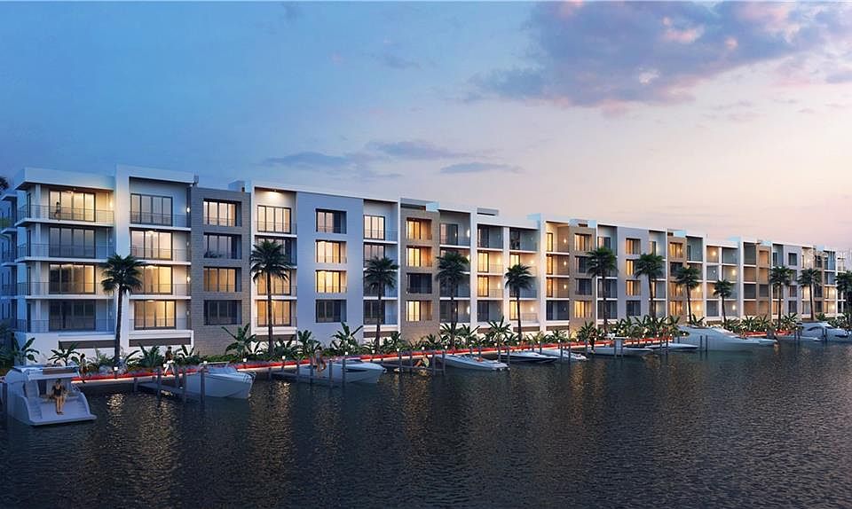 2nd image of 1889 N Tamiami Trl #421