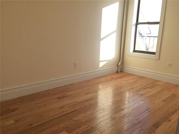 3rd image of 568 Pacific St APT 3D
