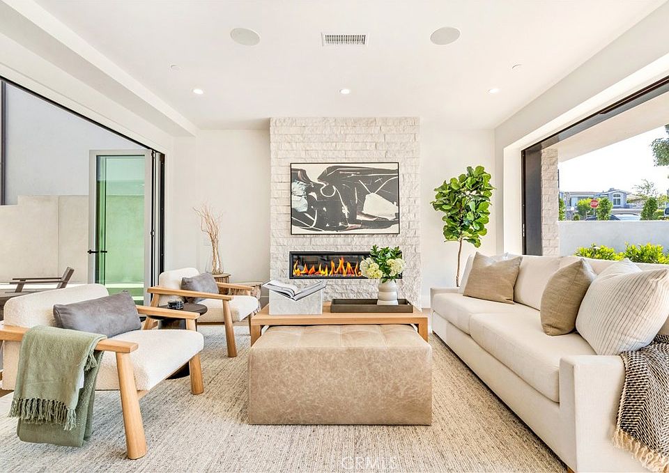 715 Narcissus Ave Corona Del Mar, CA Zillow Apartments for Rent in