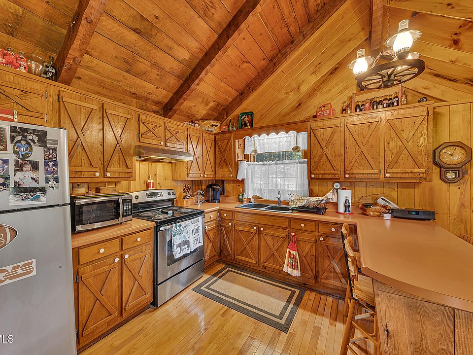 10th image of this home