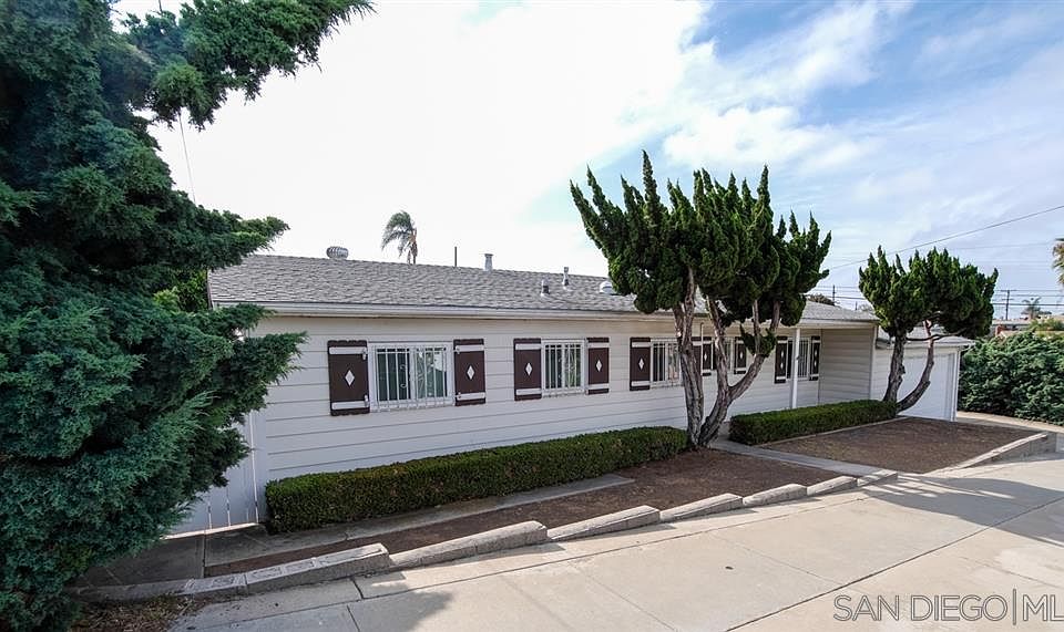 1st image of 6315 Calle Pavana