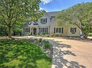 4190 S Lake Ct, Decatur, IL 62521