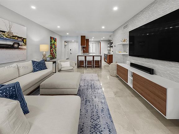 4th image of 100 Meridian Ave APT 233