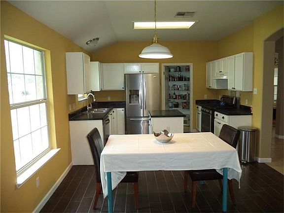 Kitchen Breakfast area