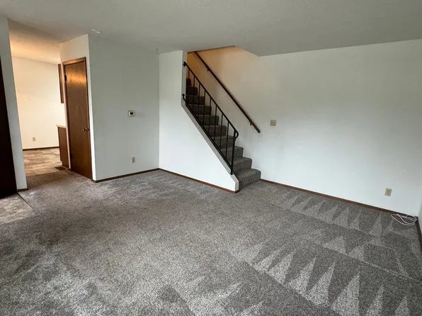 105 Jewel Drive