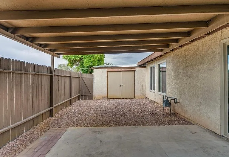 1327 S Wright Rd — Photo 30