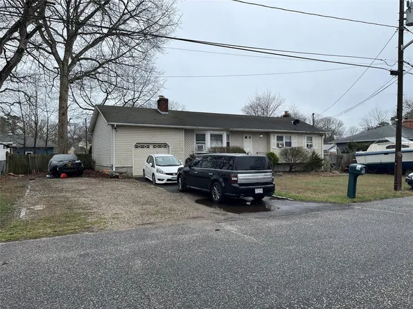 76 Wilson Avenue, Mastic Beach, NY 11951