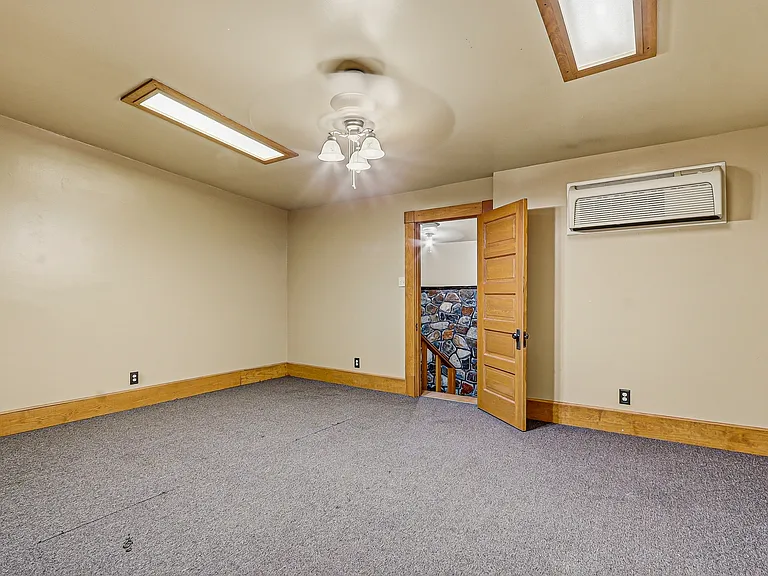 1406 Wyoming Ave #1 — Photo 23