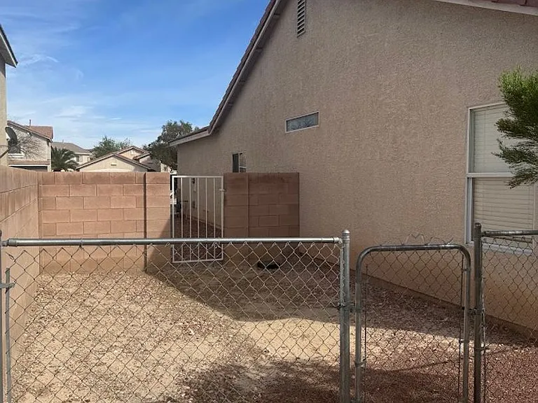 6005 Highland Gardens Dr — Photo 19