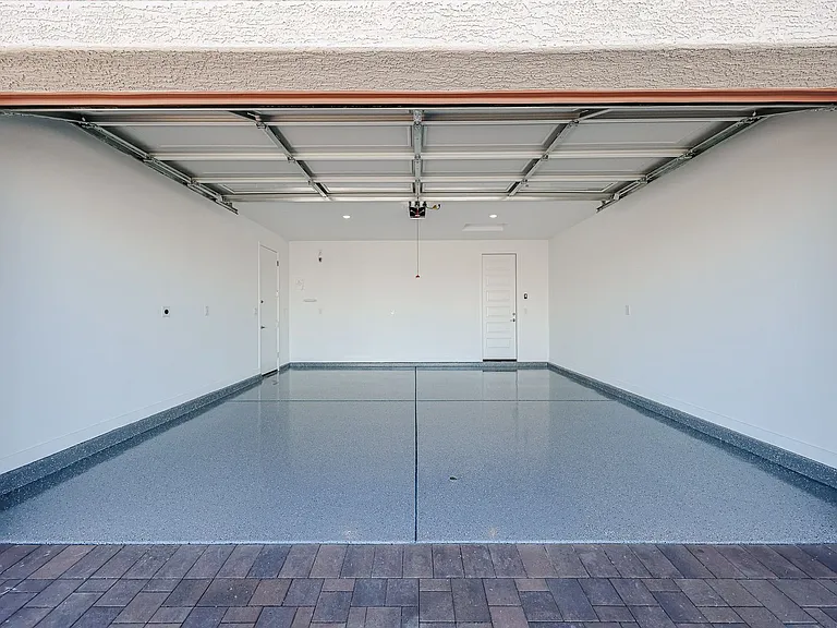 15771 W Superior Ave — Photo 36