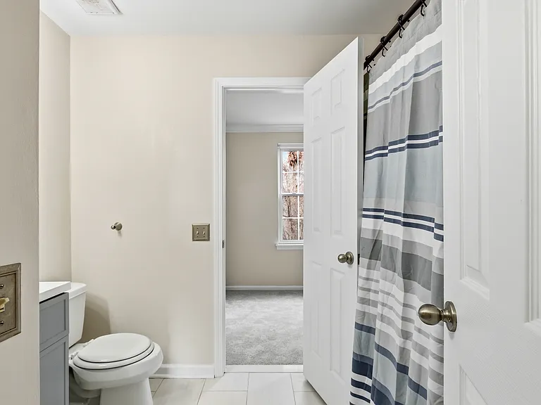 14810 Millicent Ct — Photo 25