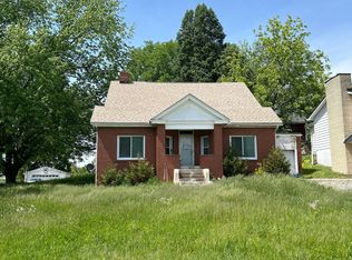 903 Washington Pike, Wellsburg, WV 26070