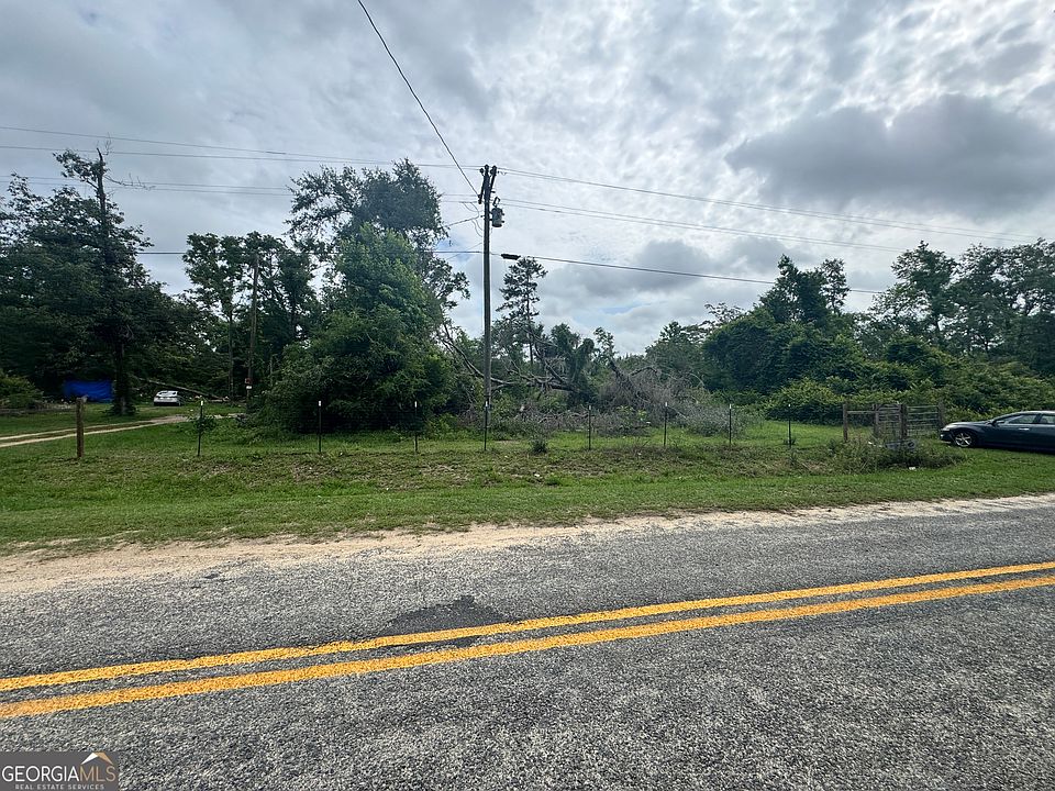 2nd image of 844 Dead River Rd