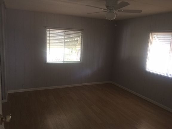 4th image of 13048 Lemon Ave
