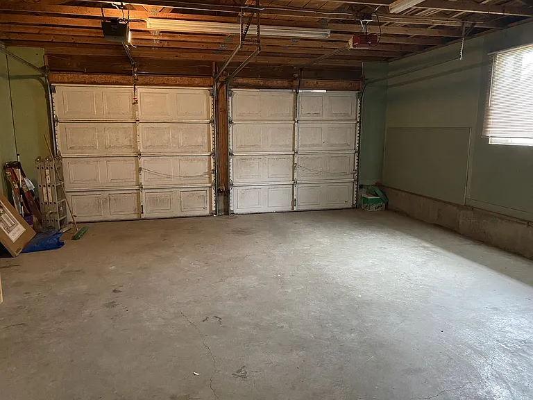 677 Lake Island Ave SE — Photo 30