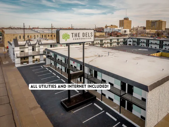 15 W 4th Ave #A, Hutchinson, KS 67501