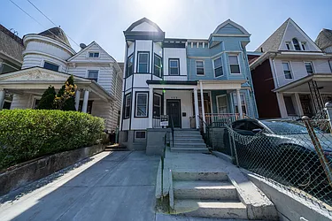 153 Harrison Avenue