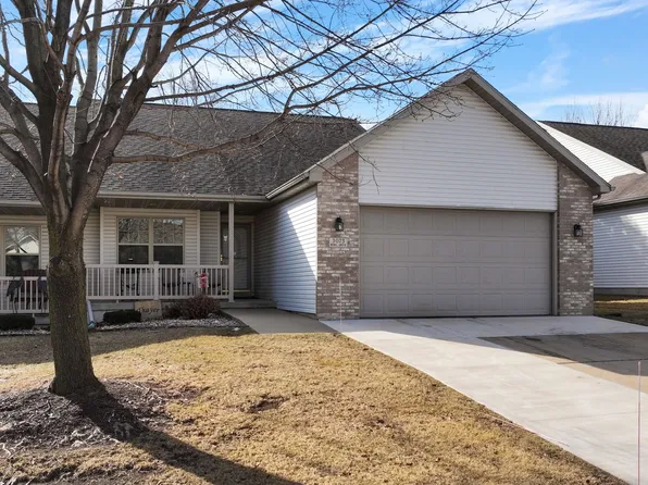 3073 Rebel Dr, Sun Prairie, WI 53590