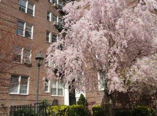88-09 35th Ave #3P, Jackson Heights, NY 11372