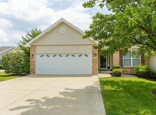 426 Villa Blanc Ct, O'Fallon, MO 63366
