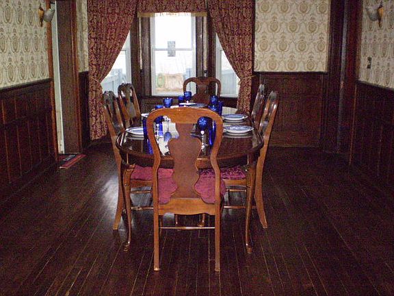 4th image of 38 Wildwood Pl