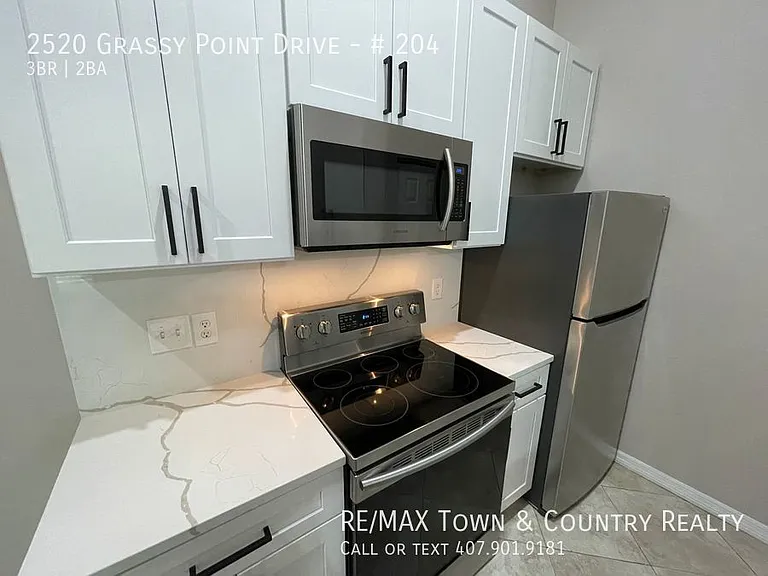 2520 Grassy Point Dr #204 — Photo 15