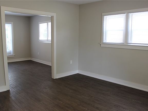 4th image of 1232 Wisconsin Blvd
