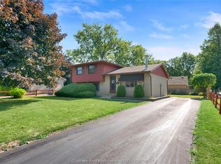 85 Pheasant Dr, Chatham Kent, ON N7L 1H3