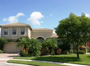 9387 Via Classico W, Wellington, FL 33411