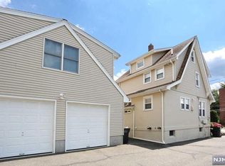 25 W Church St, Bergenfield, NJ 07621