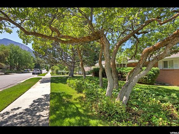 3rd image of 3452 S Monteverde Dr