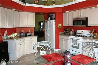 5th image of 214 Senseny Glen Dr