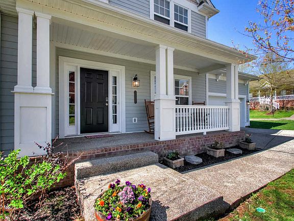 2nd image of 2228 Wolford Cir