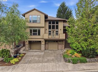 13088 SW Saint James Ln, Tigard, OR 97224