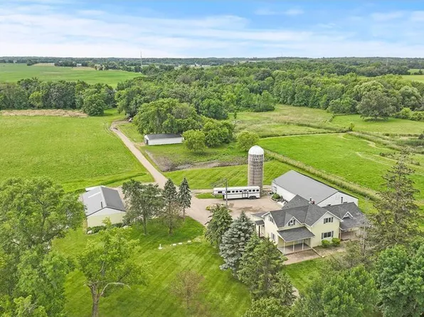 5095 Harff Rd, Loretto, MN 55357