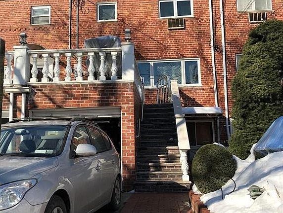 2nd image of 8744 16th Ave