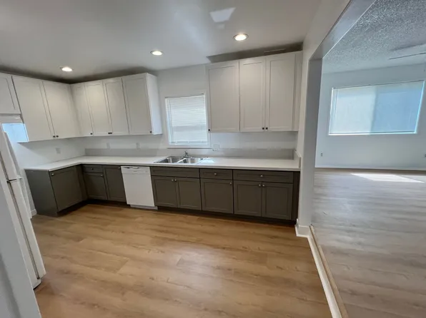 B- 6-Unit 9532-9536 1/2 Cedar Street., 9532 1/2 Cedar St, Bellflower, CA 90706