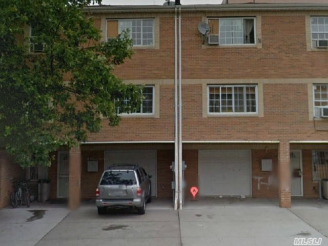 1st image of 153 Martin L King Pl