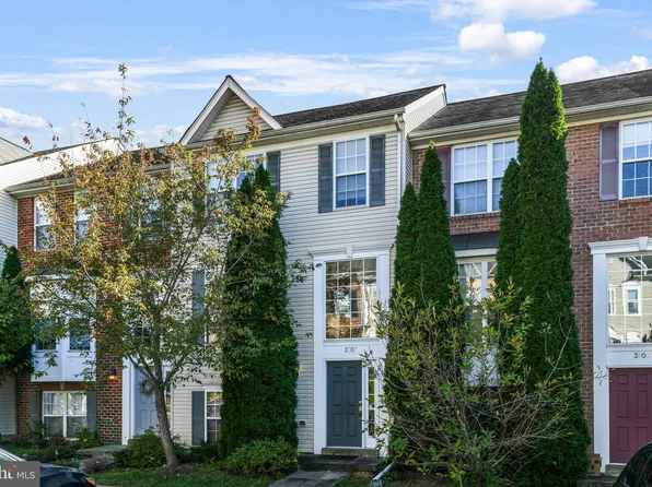 3707 Singleton Ter, Frederick, MD 21704