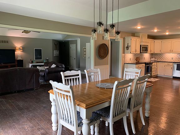 Open concept dining room