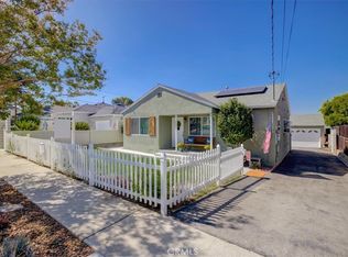 10951 Whitegate Ave, Sunland, CA 91040