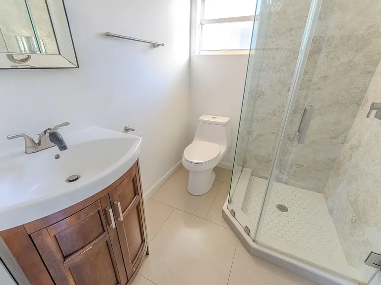 521 S 24th Ave — Photo 18