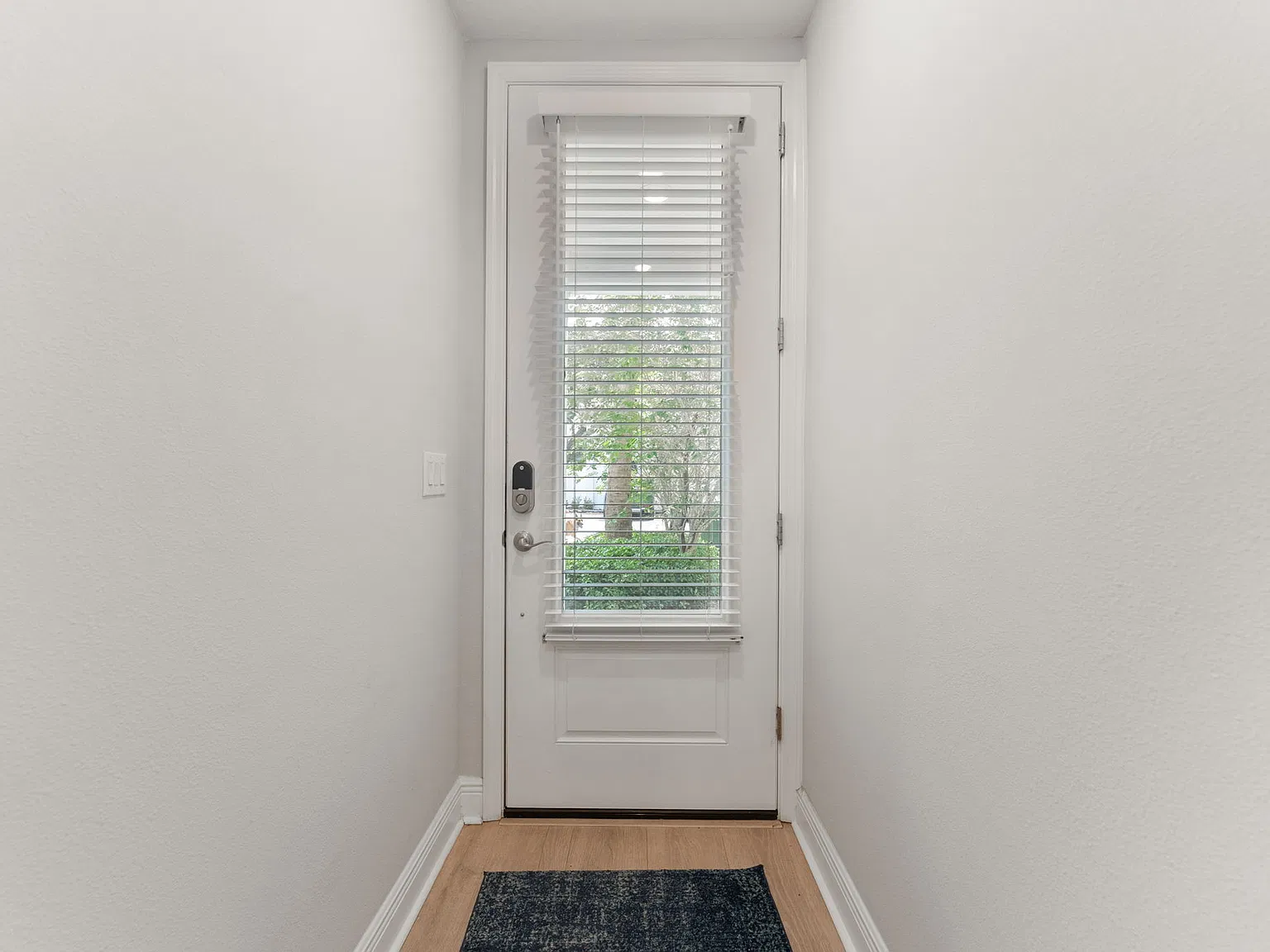 4 bed, 2444 sqft, $5,000 — Photo 1