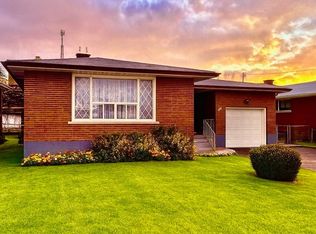 14 Drury Cres, Saint Catharines, ON L2M6B6