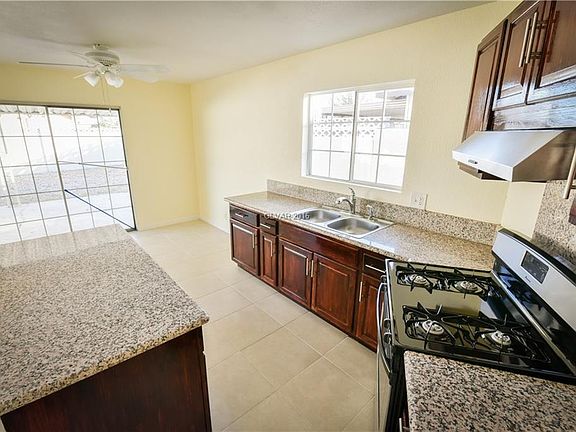4th image of 5120 Orinda Ave