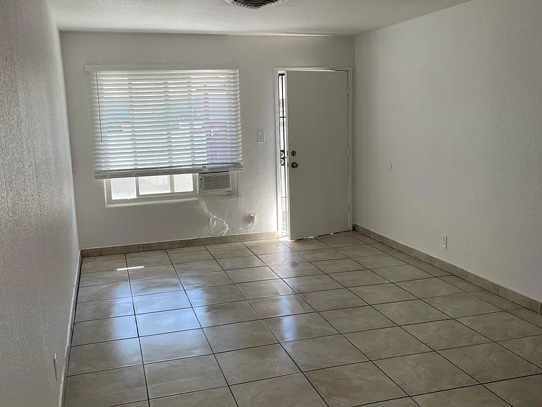 6150 Hazelhurst Pl #2 — Photo 3