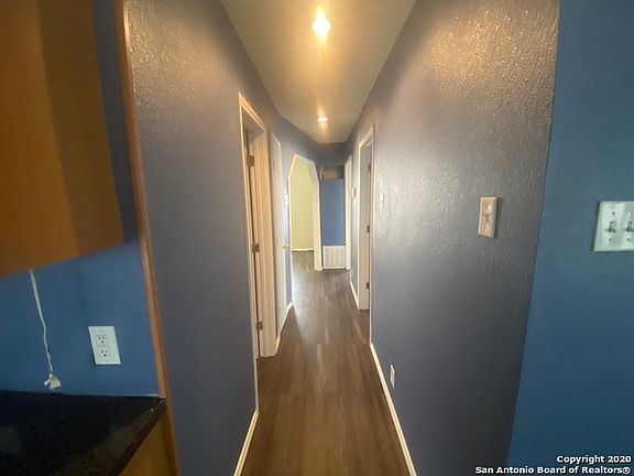 4th image of 3014 San Luis St