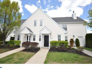 2006B Staghorn Dr, Mount Laurel, NJ 08054