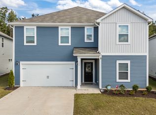 945 Avonmore Dr, Wendell, NC 27591