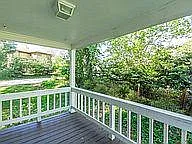 3 bed, 1902 sqft, $3,000 — Photo 2